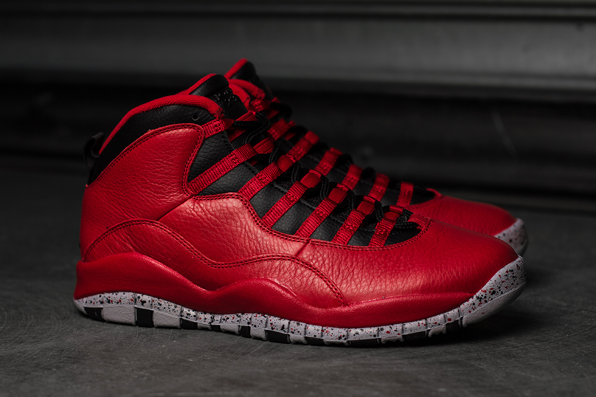 aj10_bulls_blog01.jpg