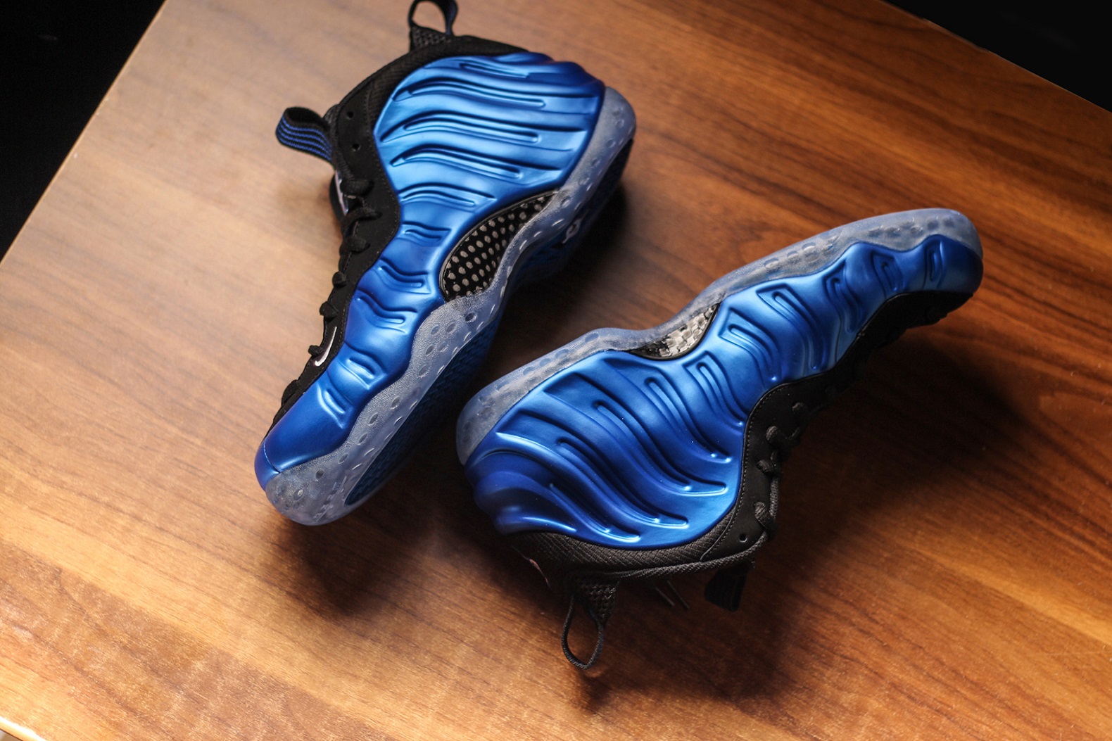 nike air foamposite one royal