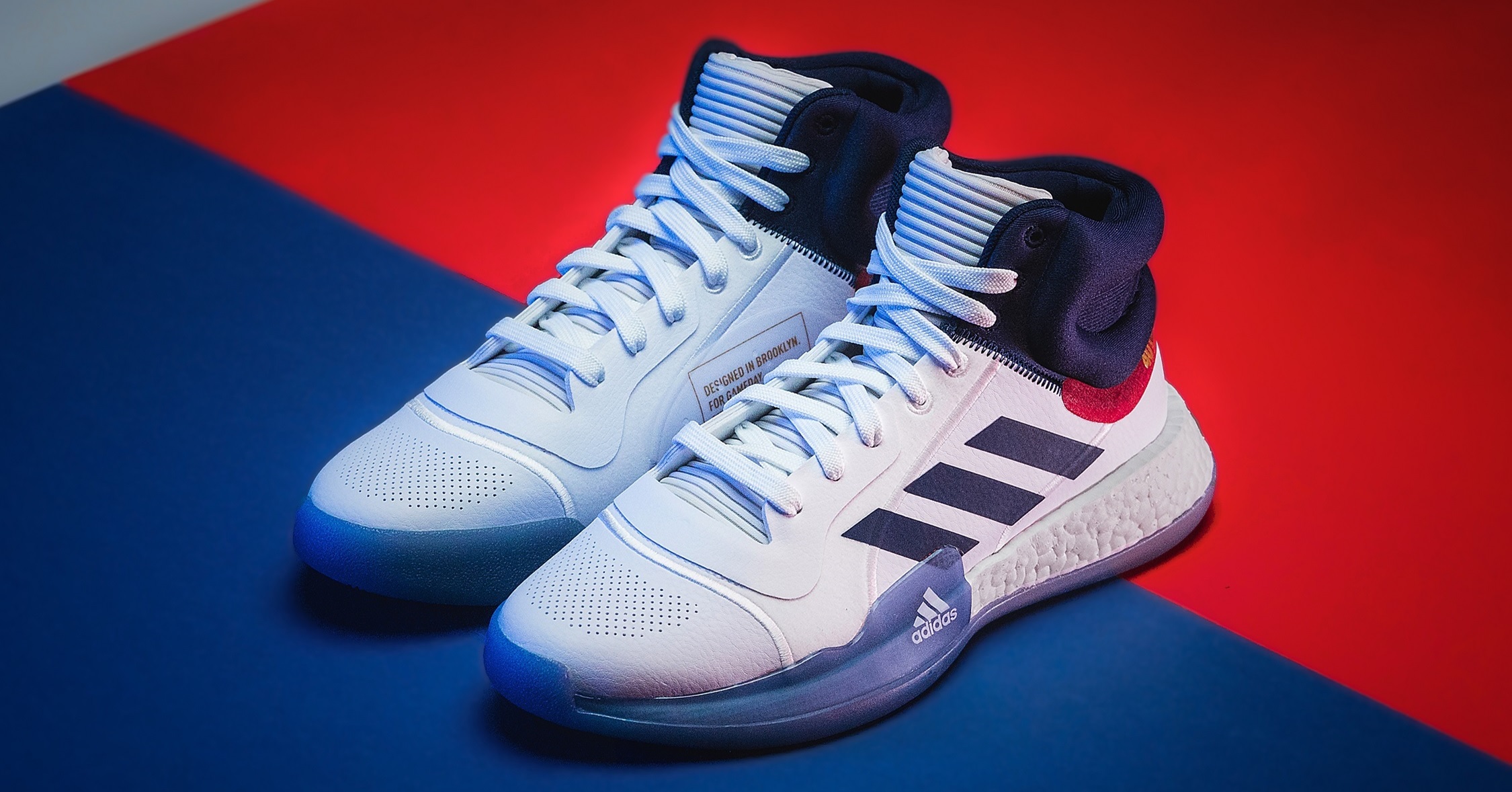 adidas MARQUEE BOOST 致敬籃球鞋款 