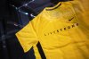 livestrong-nike-sportswear-2010-collection-5.jpg