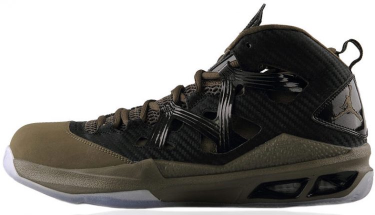 jordan-melo-m9-squadron-green-black-01