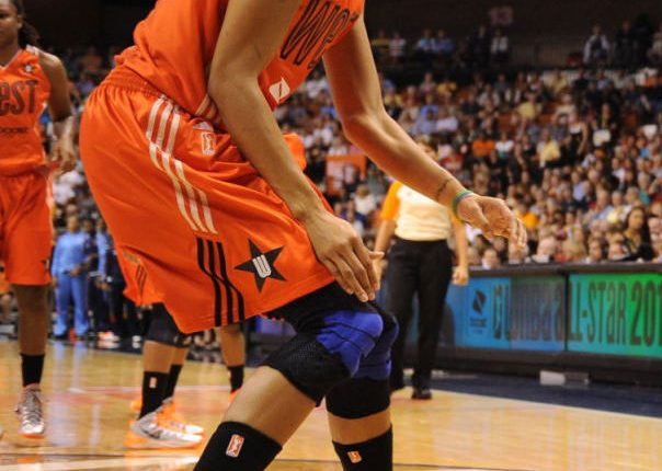 Candace Parker – adidas adizero Crazy Light 3