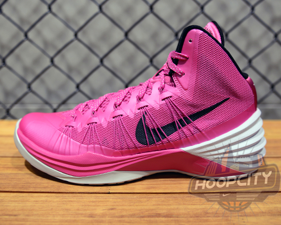 2013 hyperdunks pink