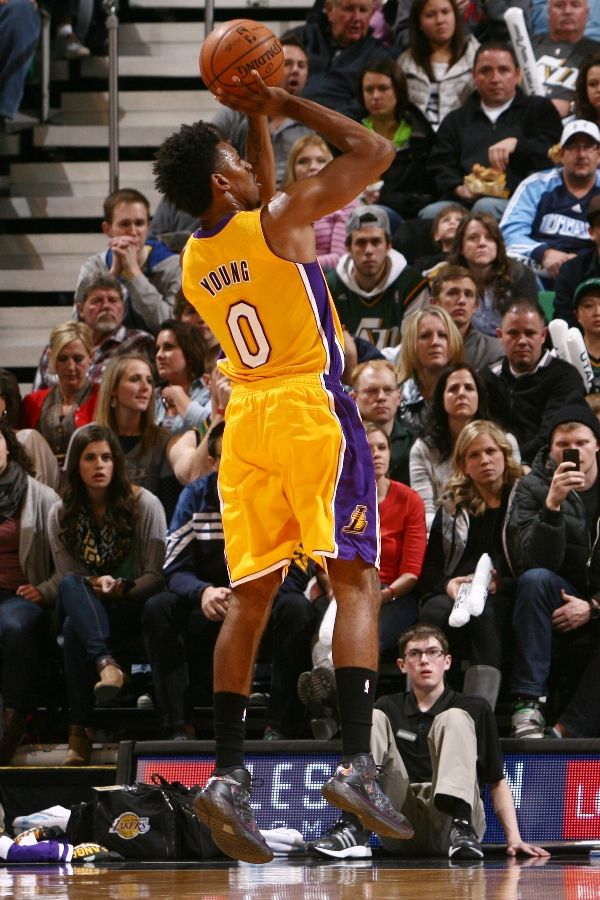 nick young – nike kobe prelude