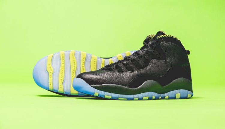 air-jordan-10-retro-venom-green-1