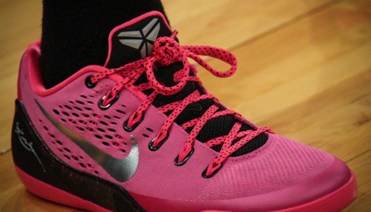 nike-kobe-ix-em-kay-yow-think-pink-breast-cancer-03