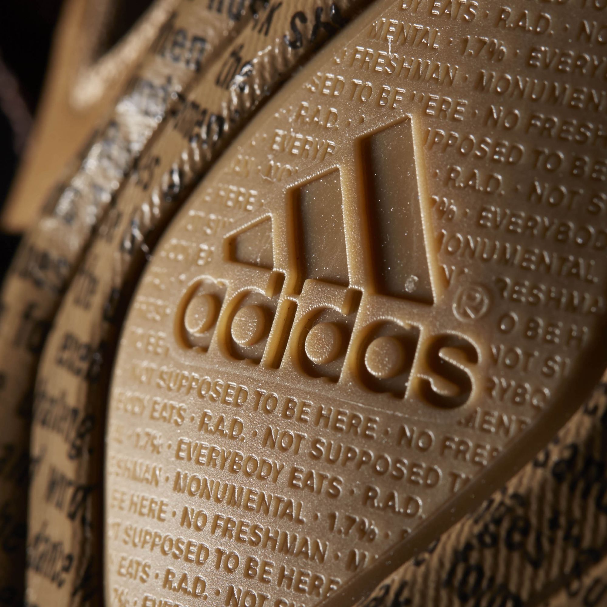 Адидас биография слово. Компания адидас. История адидас. Adidas история компании. Вывеска adidas.