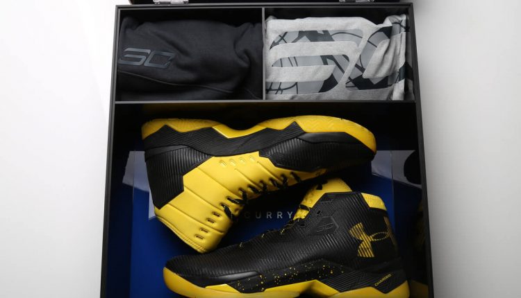Under-Armour-Stephen-Curry-2_5-Box-4