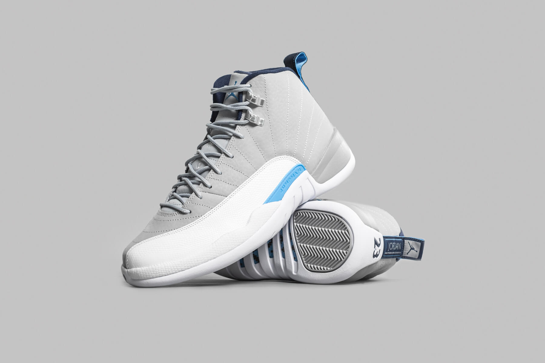 Air jordan 12 retro university blue online