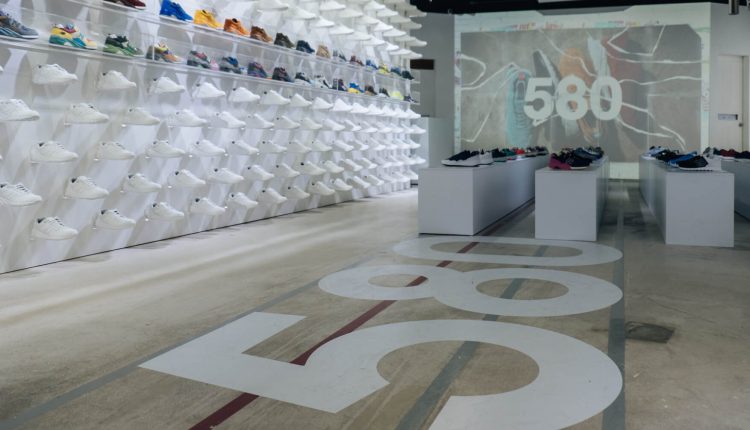 new-balance-580-20-pop-up-galleryscape-orchard-2