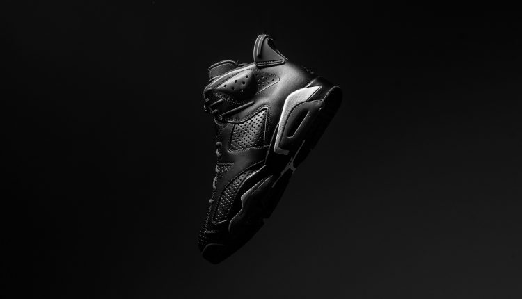 Air Jordan XI ‘Black Cat’ (10)