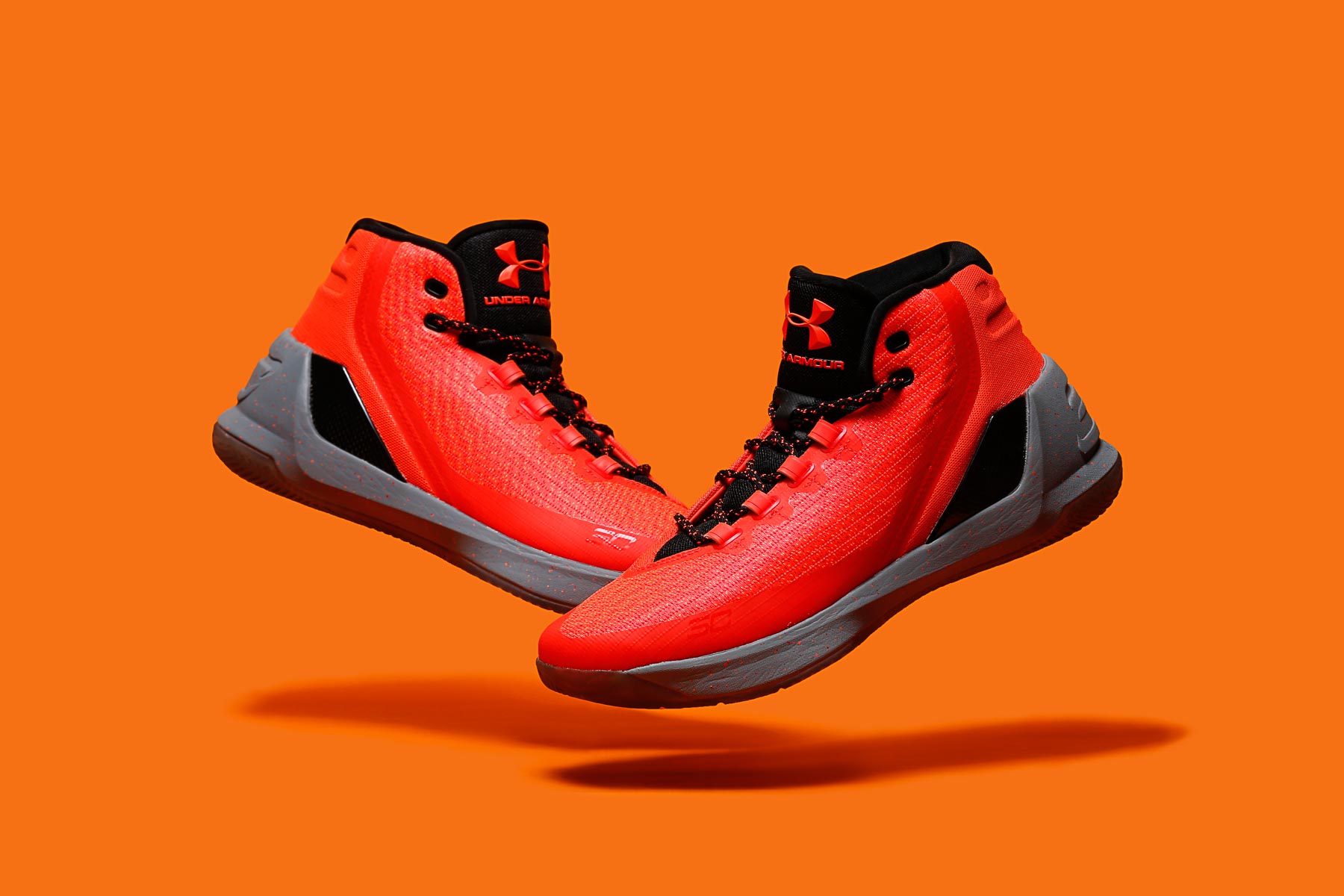 Under Armour- Curry 3-Red Hot Santa (4 