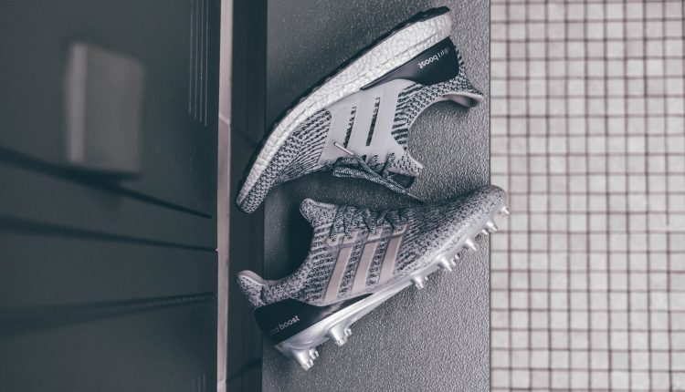 adidas UltraBOOST 3.0 Silver Cleat (2)