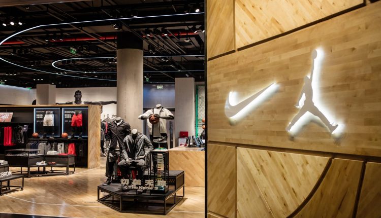 nike-jordan-basketball-experience-store-beijing (2)