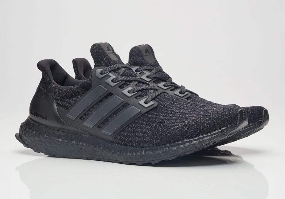 Adidas mens ultra 2025 boost 3.0 triple black