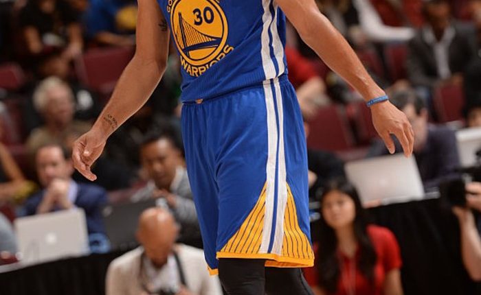 10_1-Stephen-Curry-3-1-800
