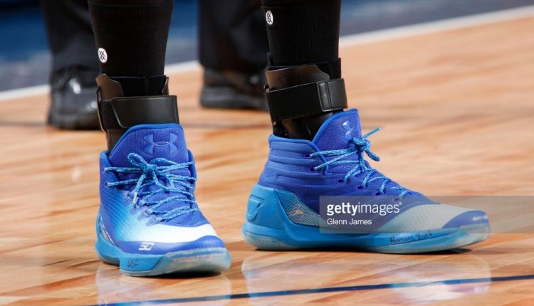 kicks on Curry 3 Family Business (1)