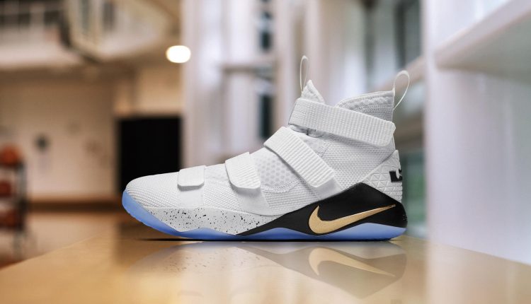 lebron soldier 11 court general