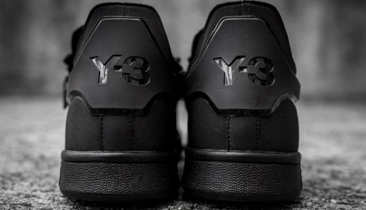 adidas-y3-stan-zip-triple-black-release-date (2)