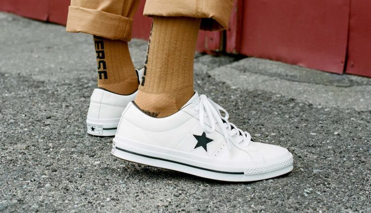 converse-one-star-perforated-leather-08