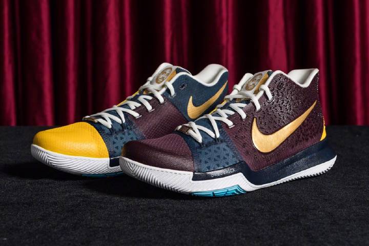 kyrie-irving-tours-asia-with-nike-basketball (30) - KENLU.net