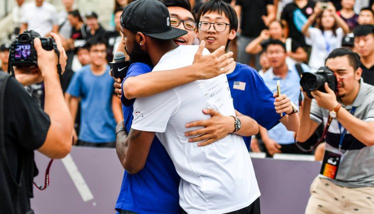 kyrie-irving-tours-asia-with-nike-basketball (43)