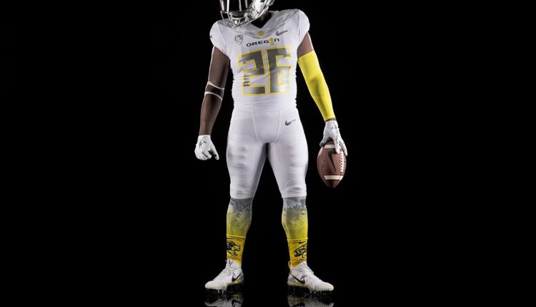 oregon-ducks-doernbecher-cancer-uniform (1)