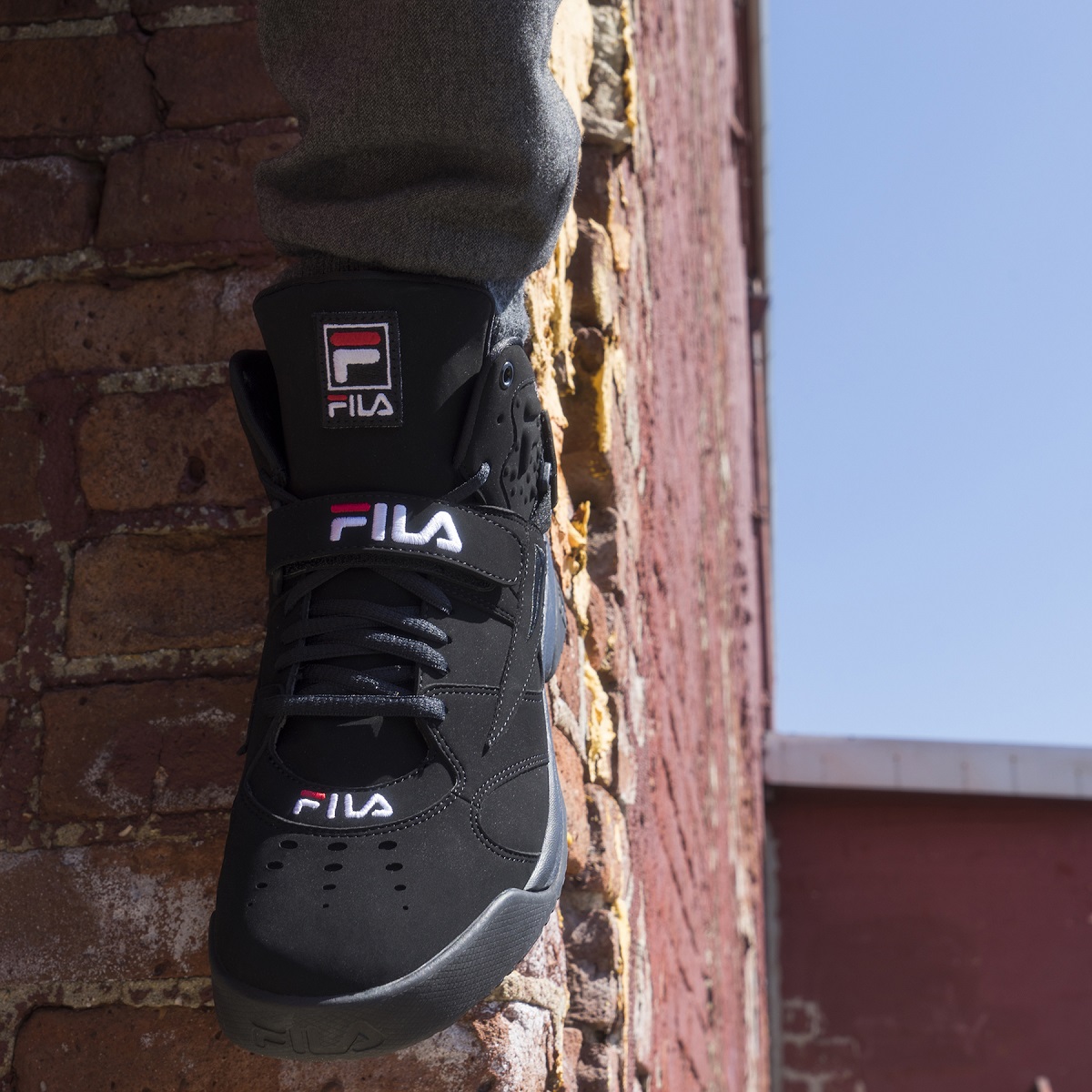 Fila sales spoiler black