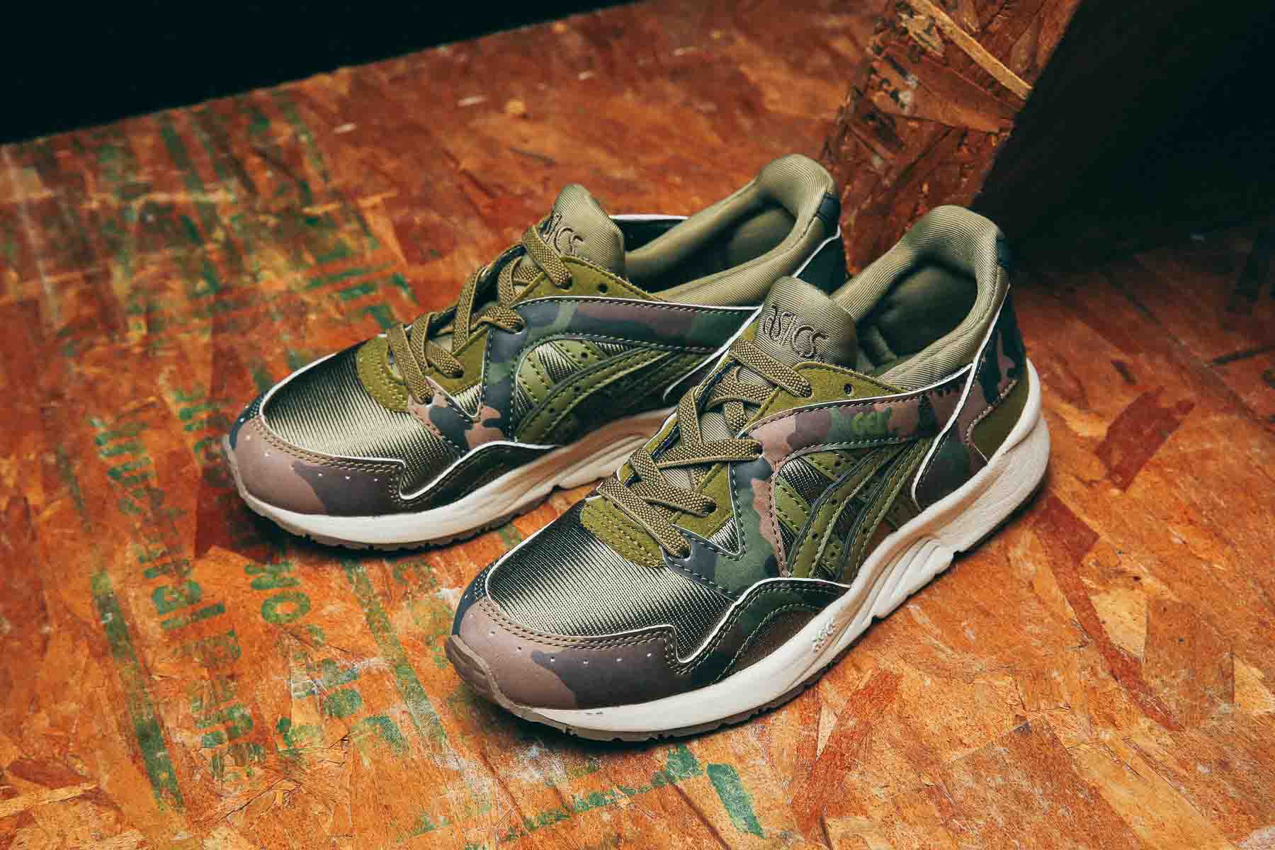asics tiger camo