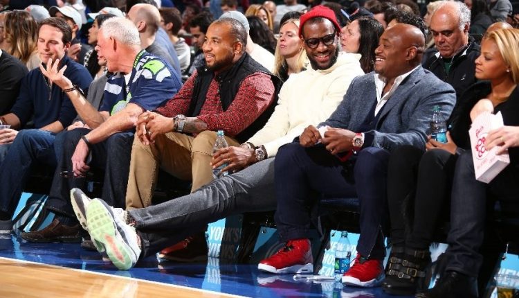 lebron-james-reveals-his-favorite-shoes-of-all-time (8)