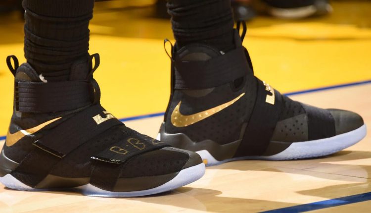LeBron-James-Soldier-10-G7