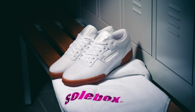 Solebox x Reebok Workout Lo Clean ‘Year of Fitness’ (7)