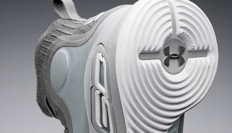 Under Armour CURRY 4 More Buckets (6)