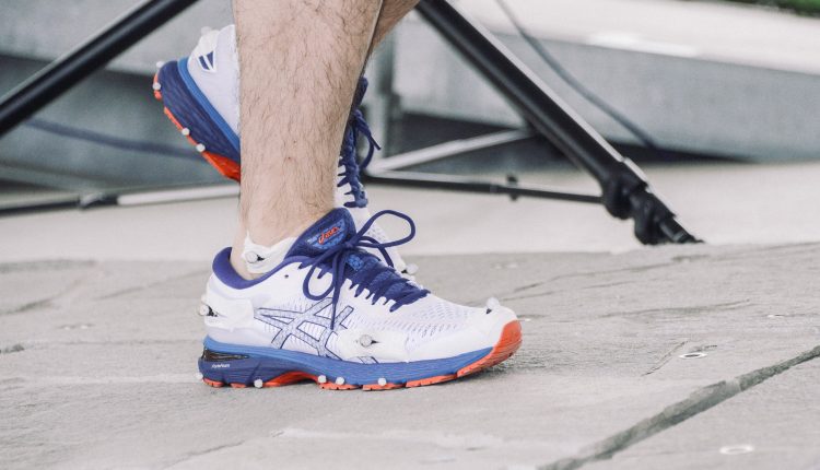 asics iss tour-9