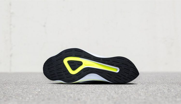 Nike Sportswear EXP-X14 (3)