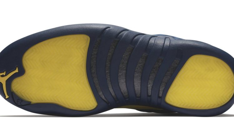 air-jordan-12-michigan-release (5)