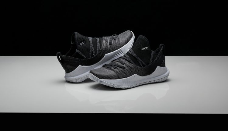 Under-Armour-Curry-5-Black-White (2)