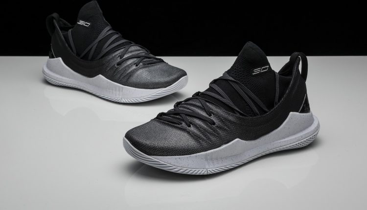 Under-Armour-Curry-5-Black-White (36)