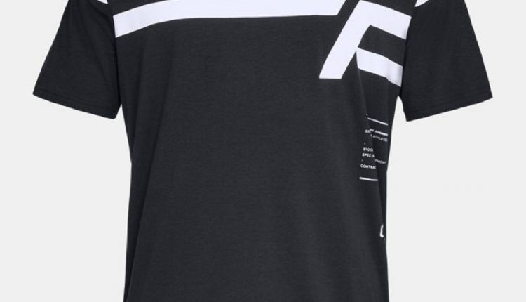 男 UA Striped 短袖T恤 $1,080