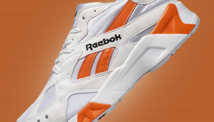 Reebok x Wanna one AZTREK (4)