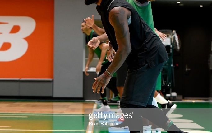 kyrie-irving-new-nike-shoes (2)