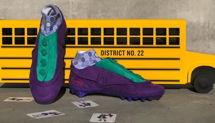 odell-beckham-jr-nike-cleats-pe-joker