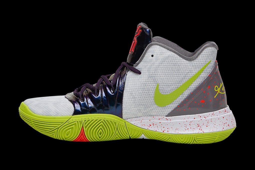 kyrie irving mamba shoes