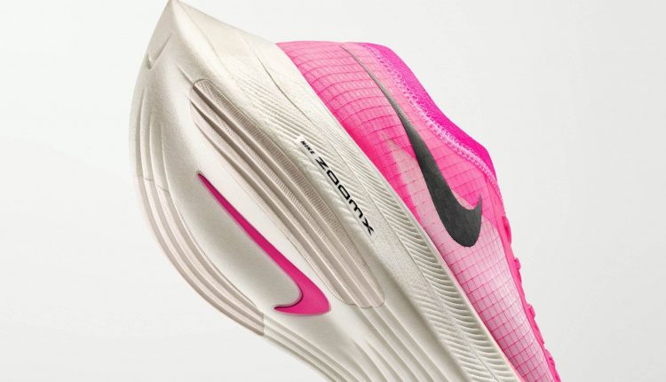 Nike ZoomX Vaporfly NEXT% pink blast (2)