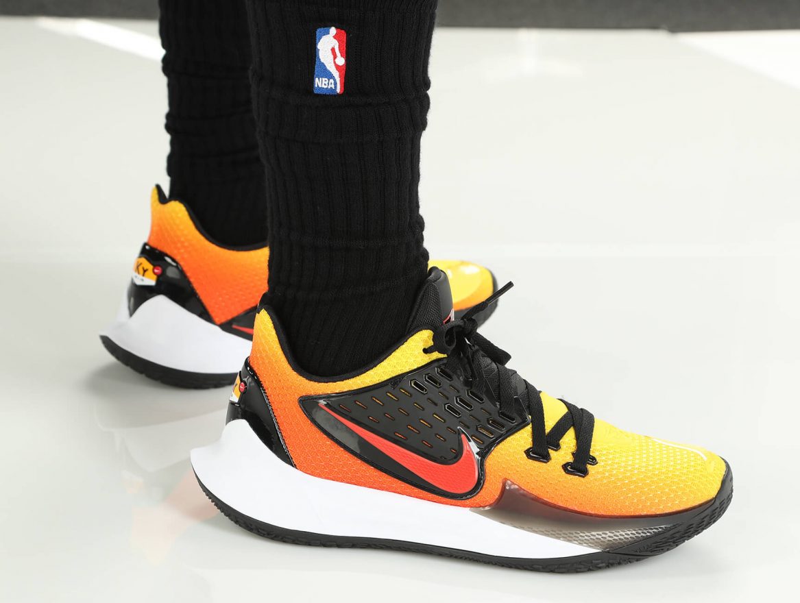 sunset kyrie 2 low