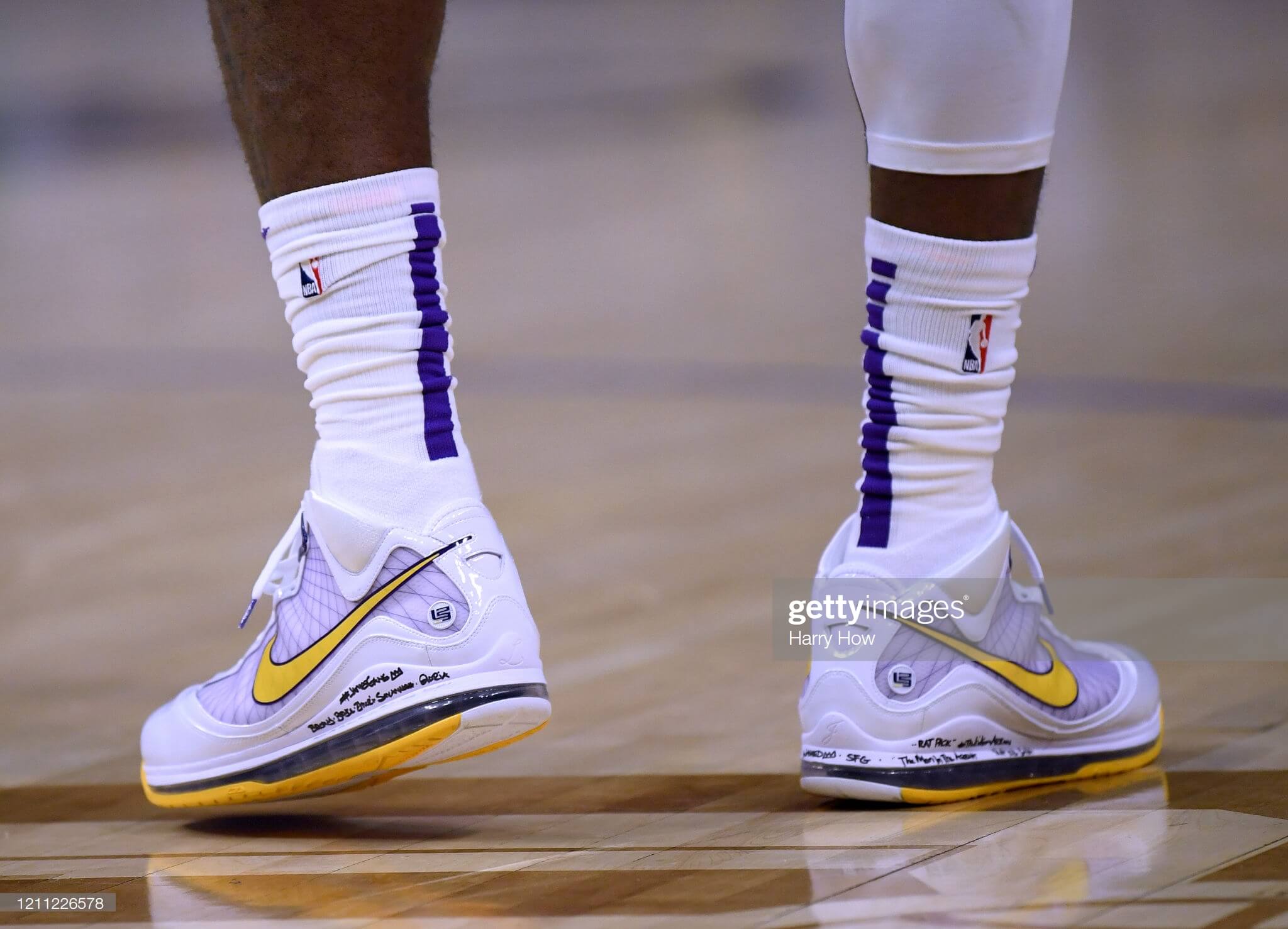 air max lebron 7 lakers