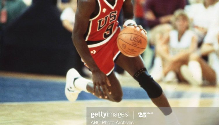 1984-michael-jordan-usa-olympic-jersey (11)