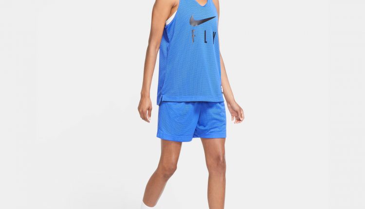 nike-basketball-swoosh-fly-collection-for-women (1)