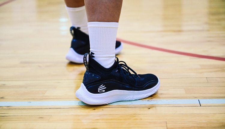 20201215 Curry 8 review-2