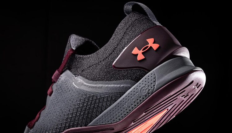 Under Armour TriBase Reign 3-50